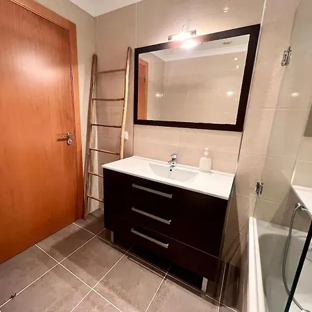 2palm House Peniche - *