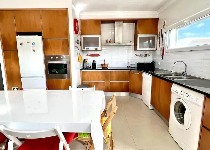 2palm House Peniche - *